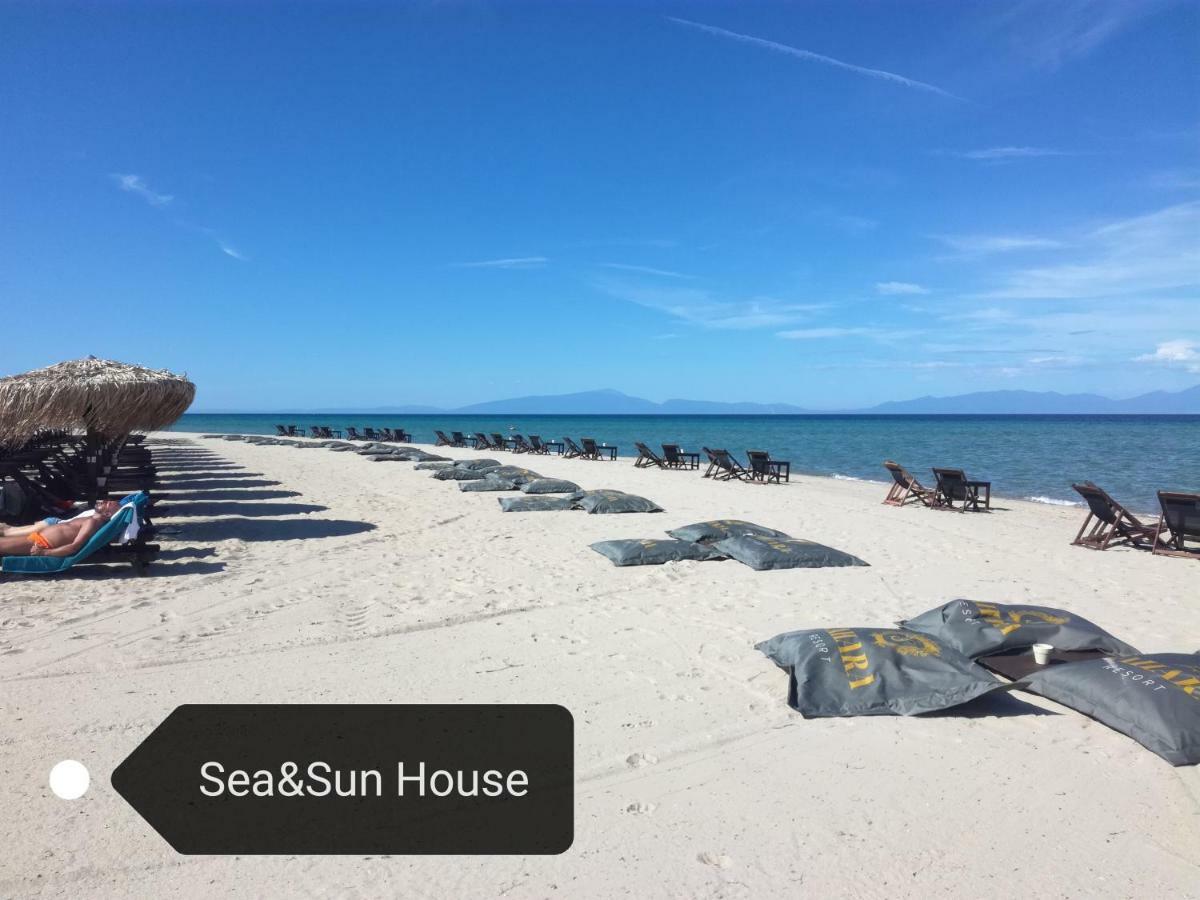 Sea & Sun House Villa Nea Kallikrateia Exterior photo